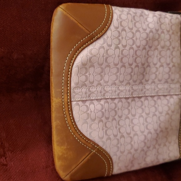 Coach Pink Over the Shoulder/Crossbody Bag - Picture 7 of 13